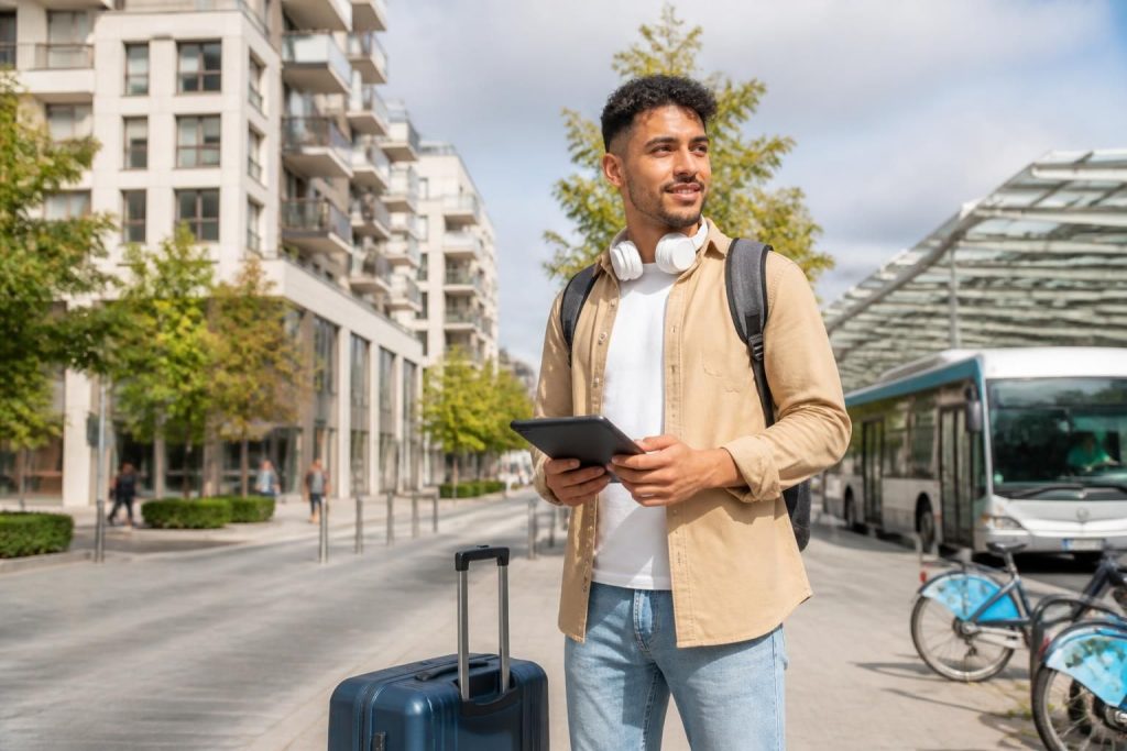 découvrez fastt, le service indispensable qui accompagne les intérimaires dans leurs démarches de logement et de mobilité, facilitant ainsi leur quotidien et leur parcours professionnel.